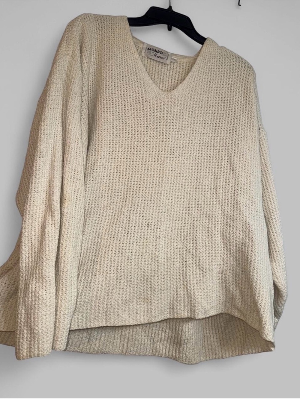 Mondo di Marco Men’s V-Neck Cream Knit Sweater